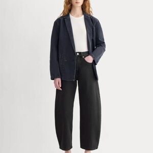 Everlane Way-High Barrel Jeans in Washed Black